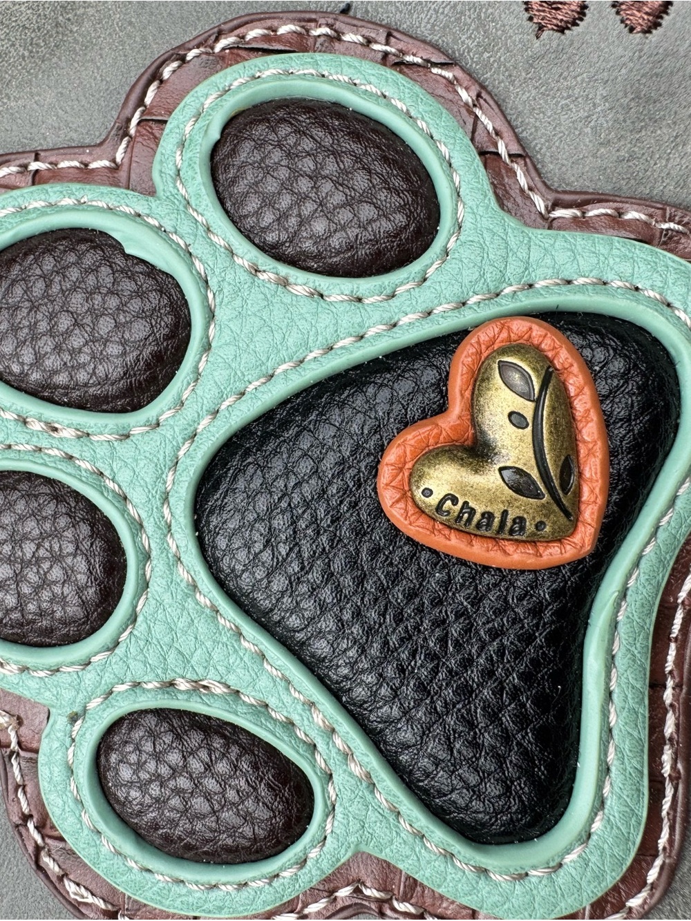 Chala Gray Crossbody Wristlet with Mint Paw and Brown Accents - Picture 4 of 6